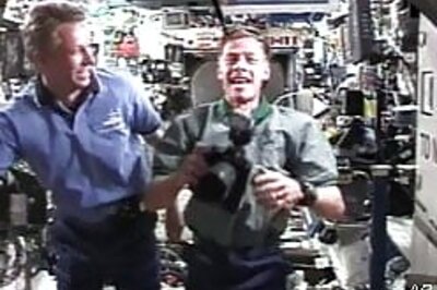 Spacewalking astronauts lose bolt