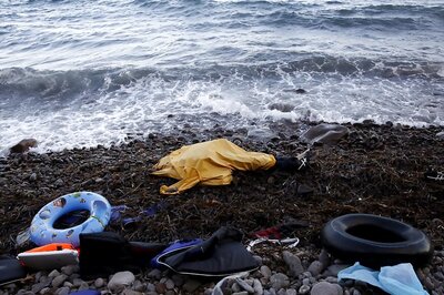 Delhi Auto Driver Saves Woman, Baby from Drowning, But Loses His Life