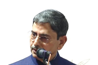 Governor Ravi's Jibe at DMK Over Dalit Atrocities in Tamil Nadu Triggers Row; Party Blames 'Manusmriti'