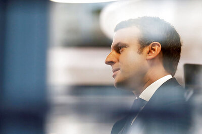 'Massive' Cyber Attack Hits French Presidential Polls, Macron Mails Leaked