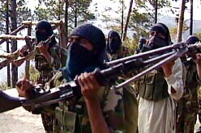 Police suspect LeT, SIMI behind blasts