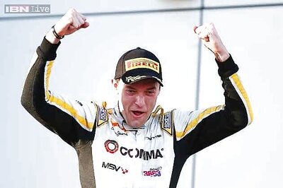 Lotus pick Jolyon Palmer as third driver for 2015