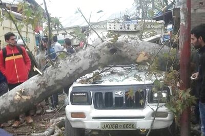 Snapshot: 7.5 earthquake in Afghanistan rocks India, damage reported in J&K