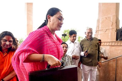 Rajasthan Budget Proposes 4 Lakh Jobs in 5 Years, Construction of 9 Expressways, VAT Cut on Cooking Gas