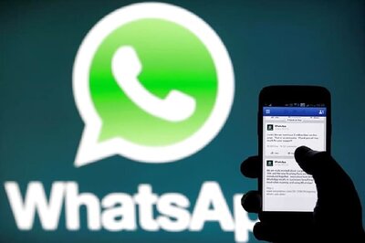 WhatsApp Users Can Now Add Background Colours to Status Updates Like Facebook