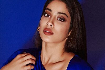 Janhvi Kapoor is Truly the Queen of Ethnic Fashion, Here's Proof