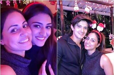 Hina Khan, Rocky Jaiswal Throw Christmas Party, Erica Fernandes, Parth Samthaan Attend