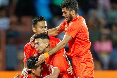 'Vande Mataram': Indian Fans Serenade Sunil Chhetri and Co. Following SAFF Championships Title Triumph