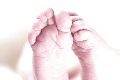 Jaipur: Denied Admission, Woman Delivers Baby Near Govt Hospital's Gate; 3 Doctors Suspended