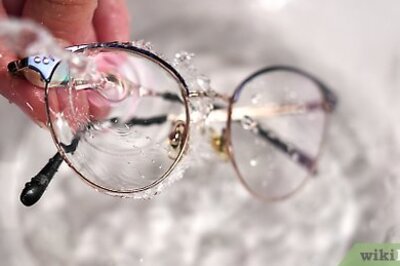 2 Ways to Clean Cloudy Eyeglasses Like a Pro