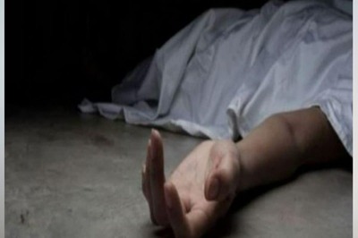 Kolkata: Man Dies by Suicide During Video Call With Wife Due to 'Family Issues', Suicide Note Found