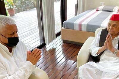 When Lalu Met Mulayam: Experts Read Nothing Much for 2022 UP Assembly Elections