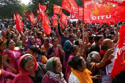 10 Trade Unions Call for Nationwide Protest on August 9 Against Govt's 'Anti-worker Policies'
