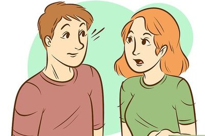 How to Get a Girl to Open up to You when You're a Guy