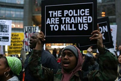 New York Cops Kill Unarmed Black Man After Mistaking Pipe for Gun