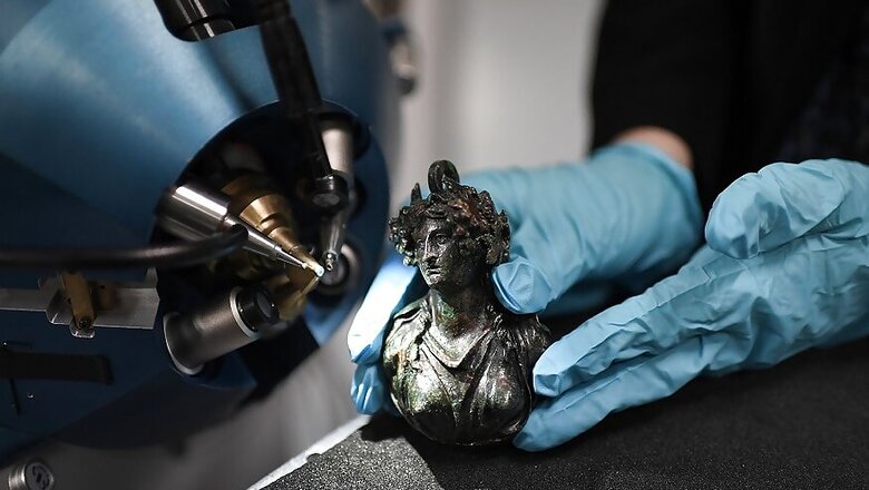 World's Only Particle Accelerator For Art Revs up in Paris