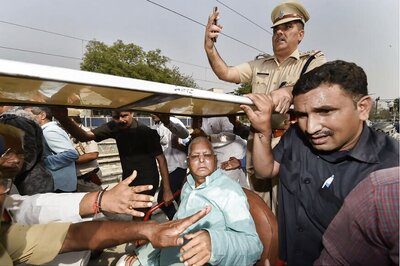 Lalu Says Transfer to Ranchi Hospital a 'Conspiracy', AIIMS Files Police Complaint After Supporters Create Ruckus