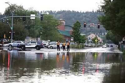 Governor Tours Flood Area As Arizona Sees 4 Deaths In A Week