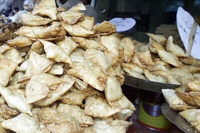 UK Cities Gear Up for 1st-ever 'National Samosa Week'