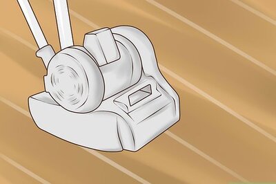 How to Stain a Wood Floor by Hand