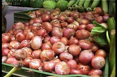 EC allows Delhi govt to sell onions from mobile vans
