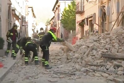 7.1 Magnitude Earthquake Hits Central Italy, Buildings Collapse
