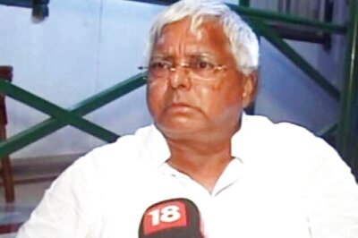 Lalu Prasad offers 11 seats to Congress, 1 to NCP