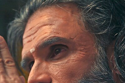 Suniel Shetty To Make His OTT Debut With 'Dharavi Bank', Impresses All With His First Look