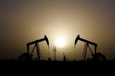 Oil slips as rise in coronavirus cases overshadows fuel demand recovery