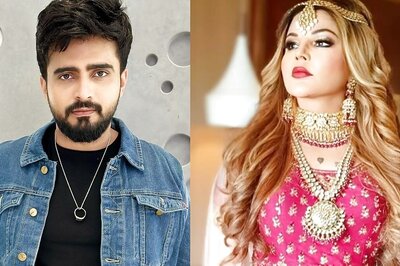 Adil Khan Durrani Accuses Rakhi Sawant of 'Stealing Money', Calls Her An 'Imposter and Cheater'