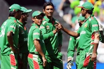 T20: Ireland knock Bangladesh out | Score