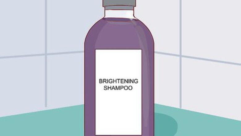 How to Correct Poorly Dyed Blonde Hair