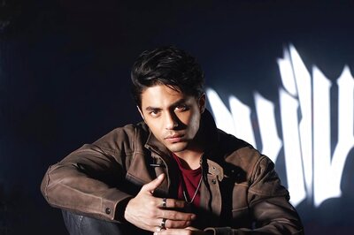 SRK's Son Aryan Khan to Make Directorial Debut With 6-Episode Series Titled 'Stardom'