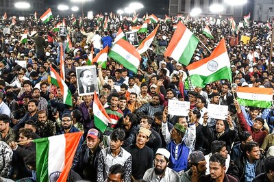 Doctors Travelling to Anti-CAA Protest Sites to Give Medical Attention to Protesters