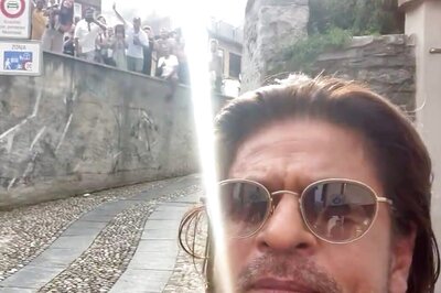 Shah Rukh Khan Captures Selfie Video With Fans After Live Chat At Locarno Film Festival; Watch Here