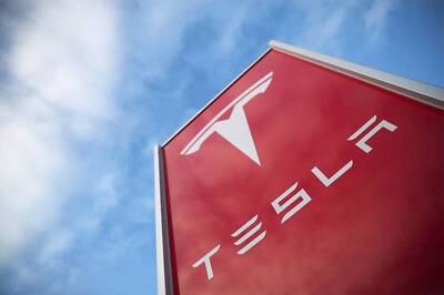 Tesla Says Discount Request From Suppliers Was For Ongoing Projects