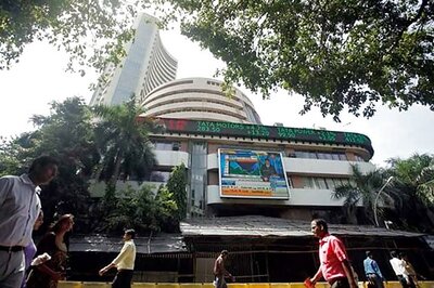 Nifty falls 800 points due to technical glitch