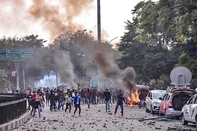 One Killed in Firozabad as Violent Protests Against Citizenship Act Spread to Many Cities in UP