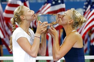 Makarova, Vesnina win US Open women's doubles title
