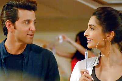 I would love to work with Hrithik Roshan in a feature film: Sonam Kapoor