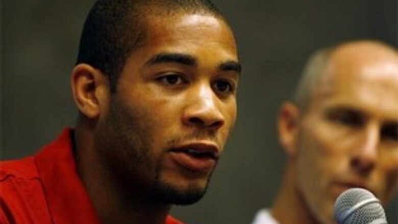 AC Milan sign Oguchi Onyewu