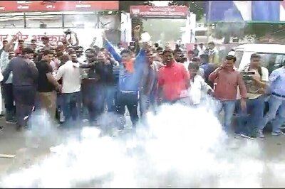 BJP orders 100 kg of sweets, firecrackers