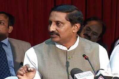 Former Andhra CM Kiran Reddy names his party 'Jai Samaikyandhra Party'