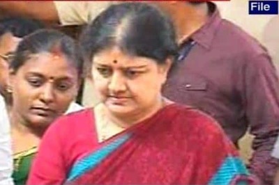 Sasikala's deposition adjourned till Friday