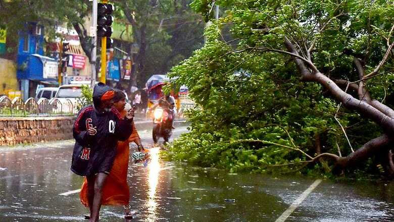 Cyclone Vardah Wreaks Havoc in Chennai, Four Killed