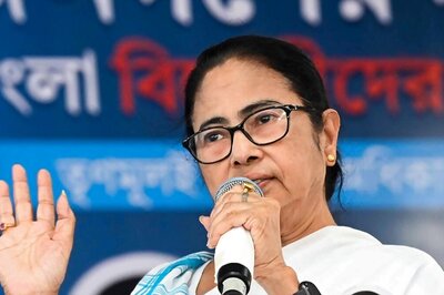 ‘Should I Sweep The Streets Now?’ Mamata Lashes Out At Civic Officials, Forms Work Review Panel