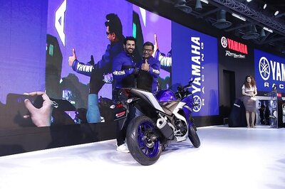 Yamaha YZF-R3 First Look Video at 2018 Auto Expo