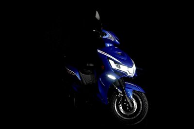 Komaki Launches High-Speed Electric Scooter Range in India; Here are All the Details