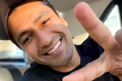 Vicky Kaushal Flashes Million Dollar Smile in New Pic As He Tests Covid Negative