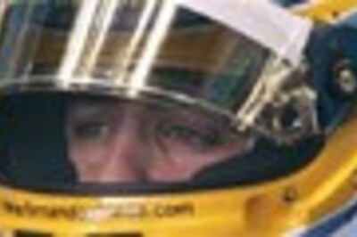 Alonso nears moment of double glory